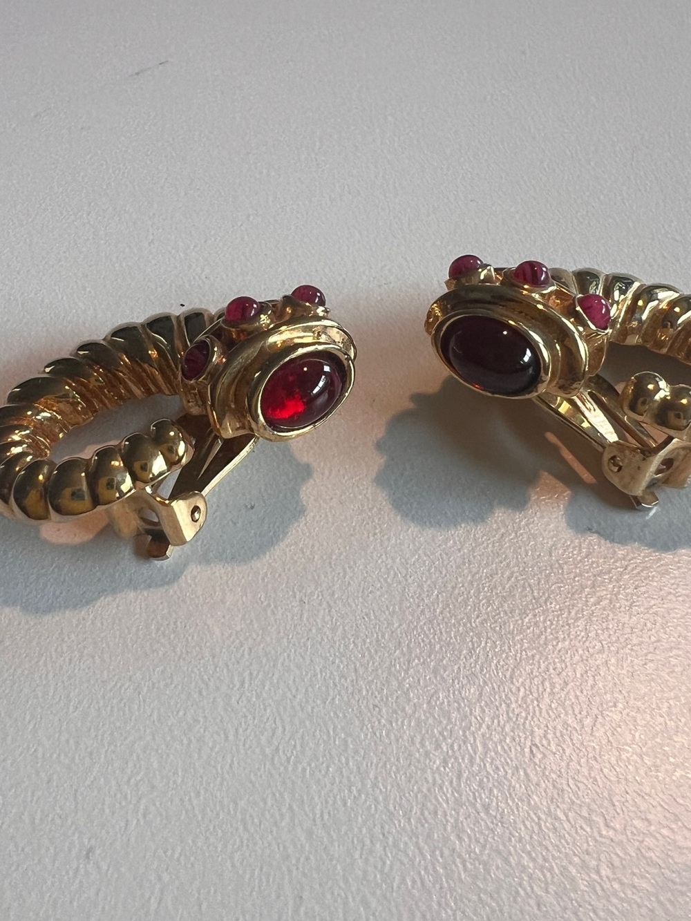 Vintage Kenneth Jay Lane KJL Gold Tone Red Cabochon Clip-On Earrings